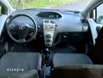 Toyota Yaris 1.3 Sol MM - 7