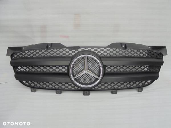 GRILL ATRAPA MERCEDES SPRINTER W906 06-13 SLASK - 1