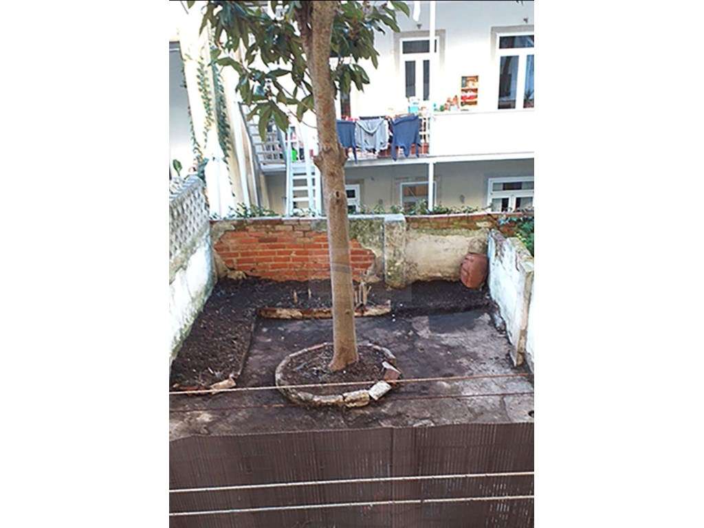 Apartamento T3 com Quintal no Coração do Bairro das Colónias - Lisboa - Grande imagem: 5/29