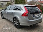 Volvo V60 D6 AWD Plug-in Hybrid Summum - 4