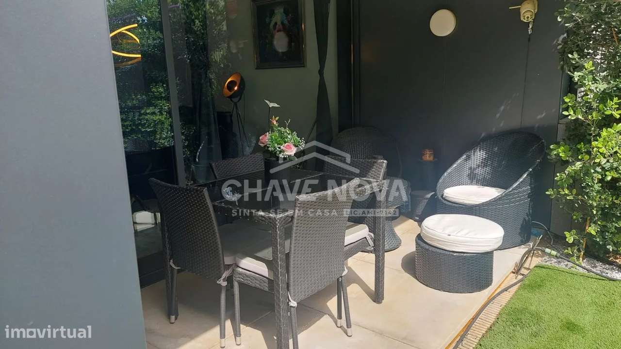 T1 em Cond.Fechado c/jardim e piscina em Mafamude-15