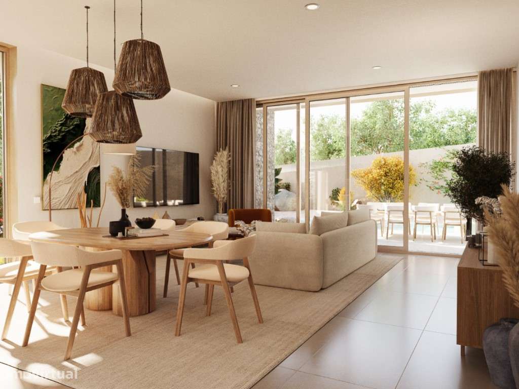 Moradia de excelência em fase final de construção junto à Lagoa de ...-12