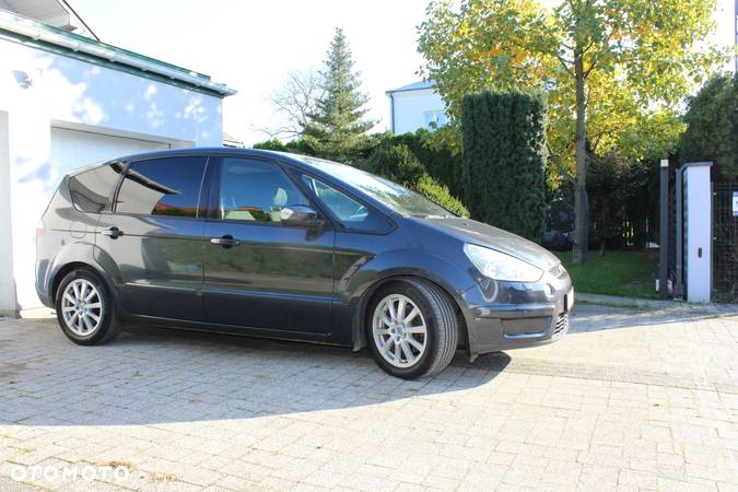 Ford S-Max - 6