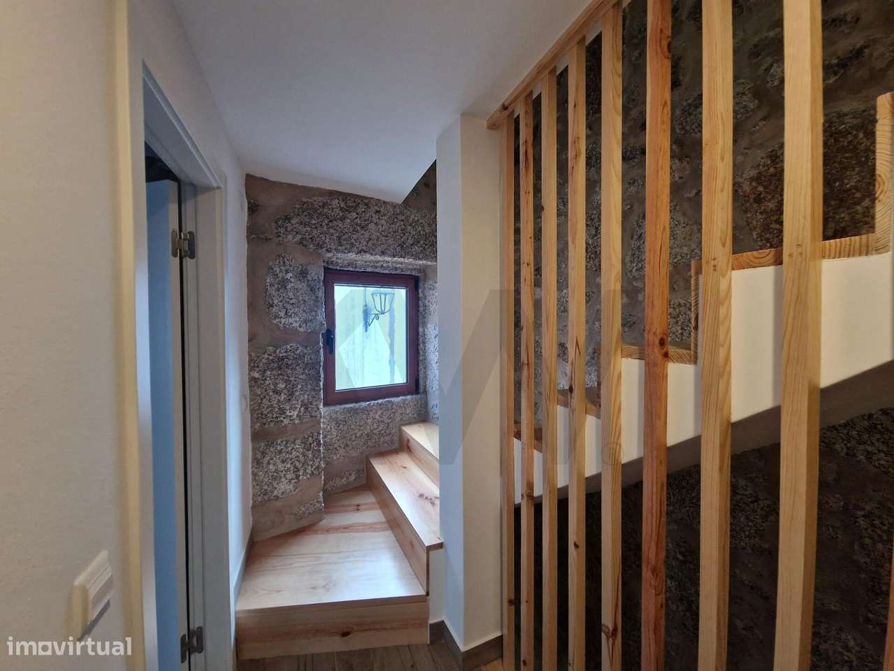 Moradia T3 Nova com logradouro, praia fluvial a 100 m c/ Licença para - Grande imagem: 5/35