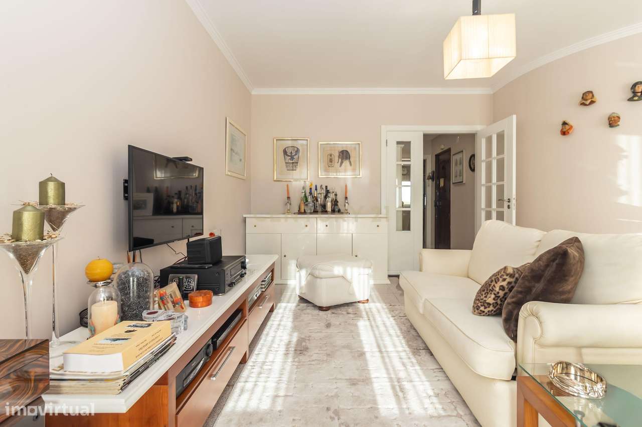 Excelente T3 Remodelado – 3º Andar (sem elevador) | 98 m² de área útil - Grande imagem: 5/43