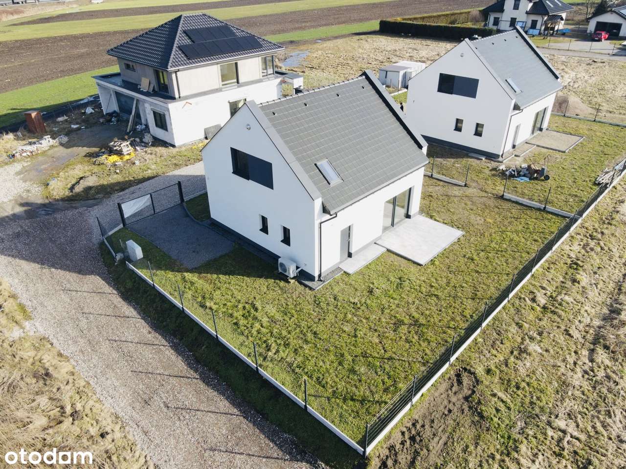 Nowoczesny dom, pompa ciepła, rekuperacja, gotowy do sprzedaży-4