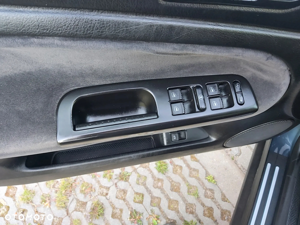 Volkswagen Passat 2.0 Comfortline - 27
