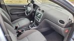 Ford Focus 1.6 16V Ambiente - 7