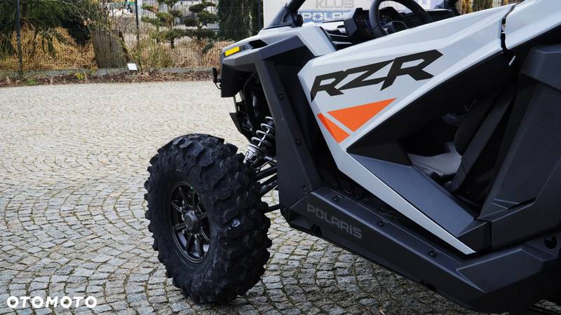 Polaris RZR - 24