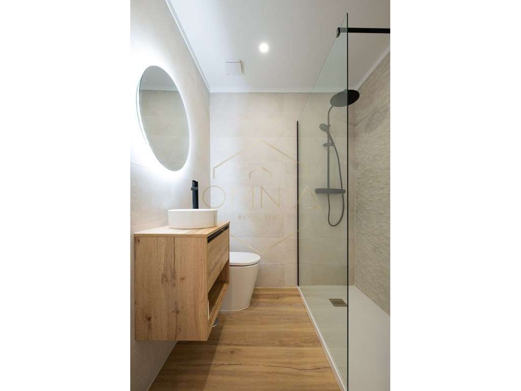 Apartamento T2 no Barreiro - Totalmente Renovado-26