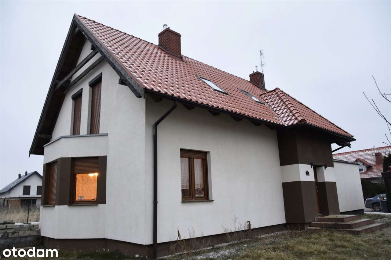 Dom na sprzedaż, Gniezno, 5 pokoi-1