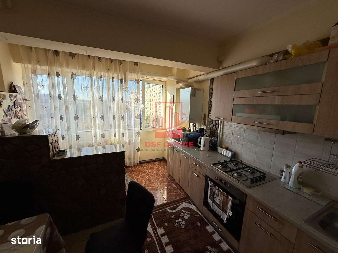 Ap 3 cam decomandat, mobilat– Podu Ros,  Palas-Centru-1