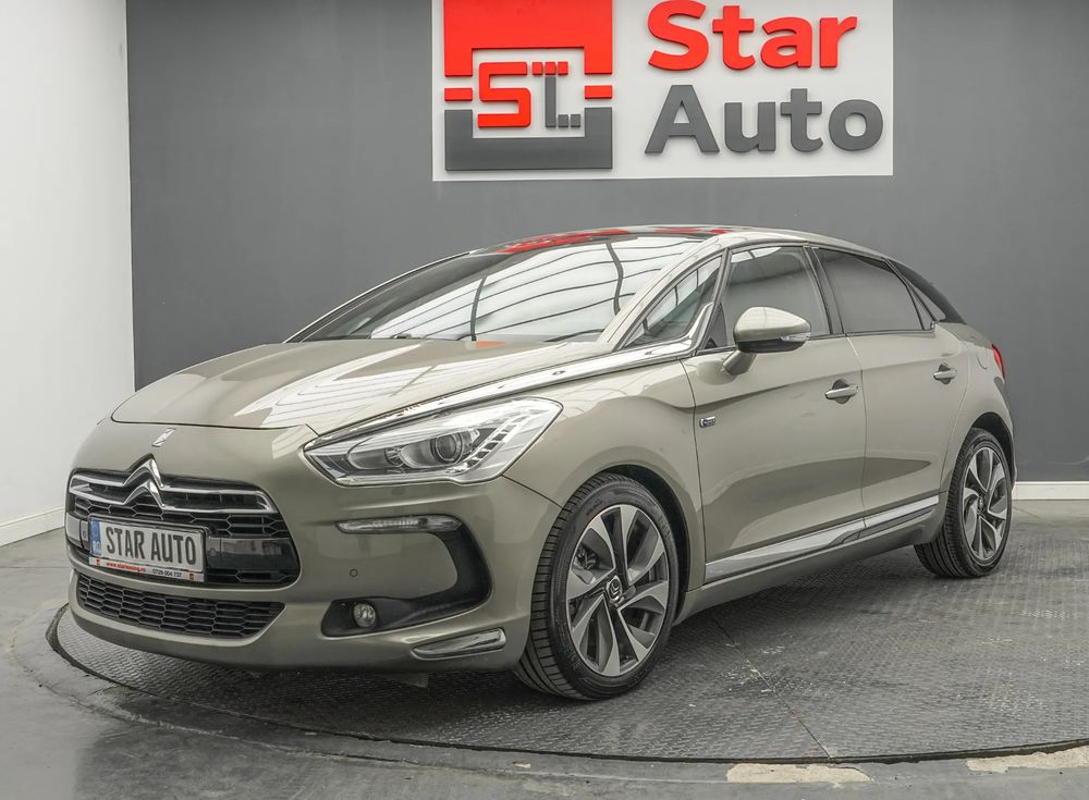 Citroën DS5 2.0 HYbrid4 Airdream Sport Chic 2012