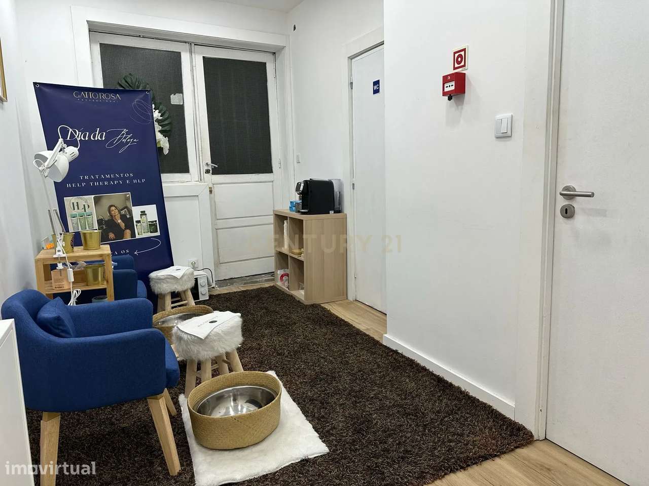 Trespasse de Salão de Cabeleireiro e Estética – Localização Premium no-4