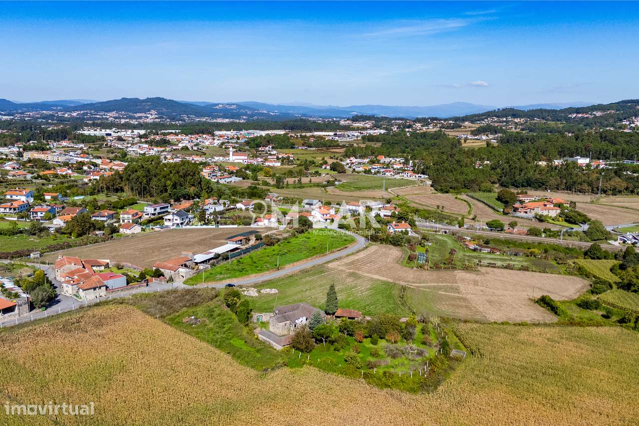 Quinta com 1700 m2 em Midões, Barcelos-23