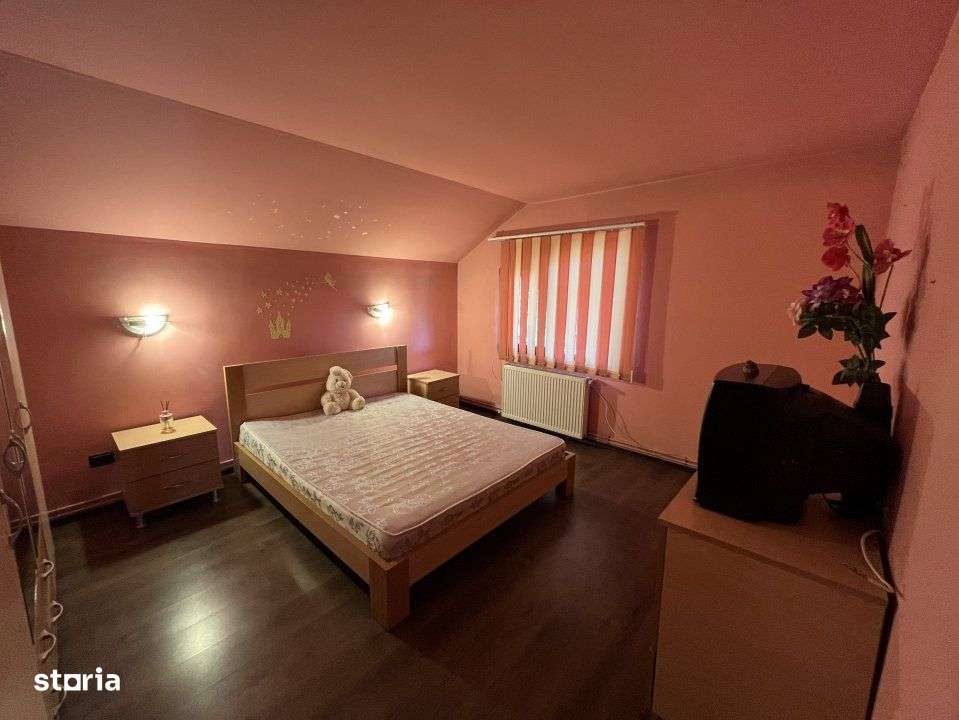 Exclusivitate! Vila P+M inalta, 5 camere, Valu lui Traian!-11