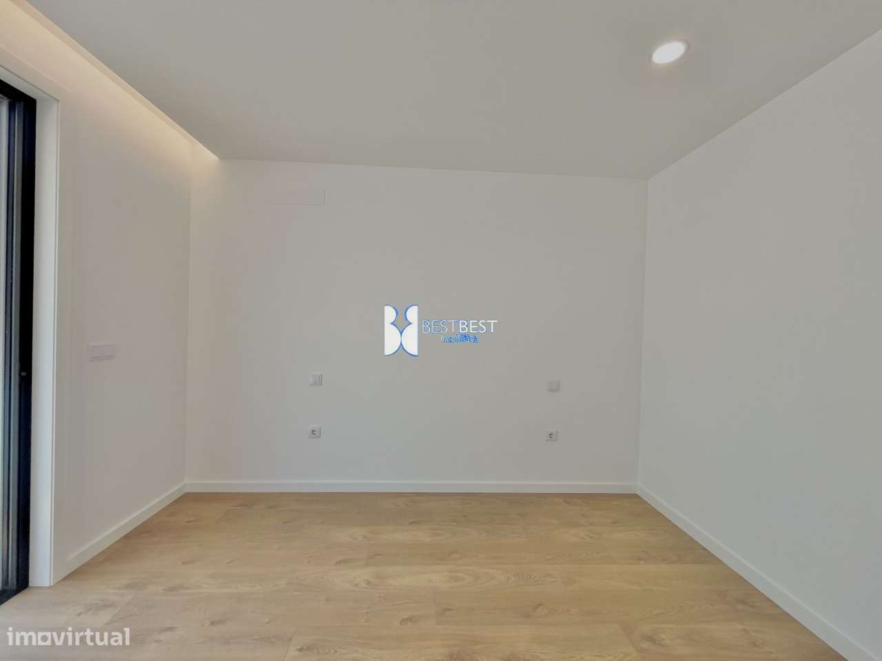 T3 NOVO , GRANDE VARANDA, DESIGN MODERNO, EQUIPADO, AIRO, BARCELOS-27