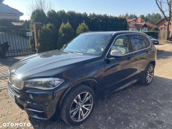 BMW X5 M M50d - 34