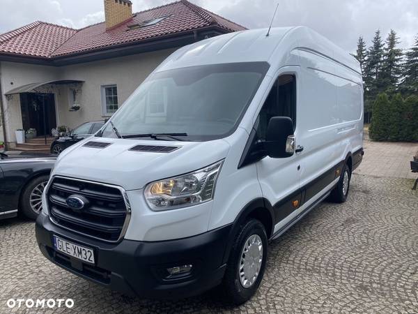 Ford Transit - 1