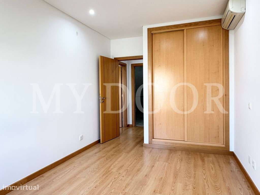 Apartamento T3 - Urb. Colinas do Cruzeiro - Excelente oportunidade-34