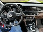 Alfa Romeo Stelvio 2.0 Turbo 16V AT8-Q4 Sprint - 20