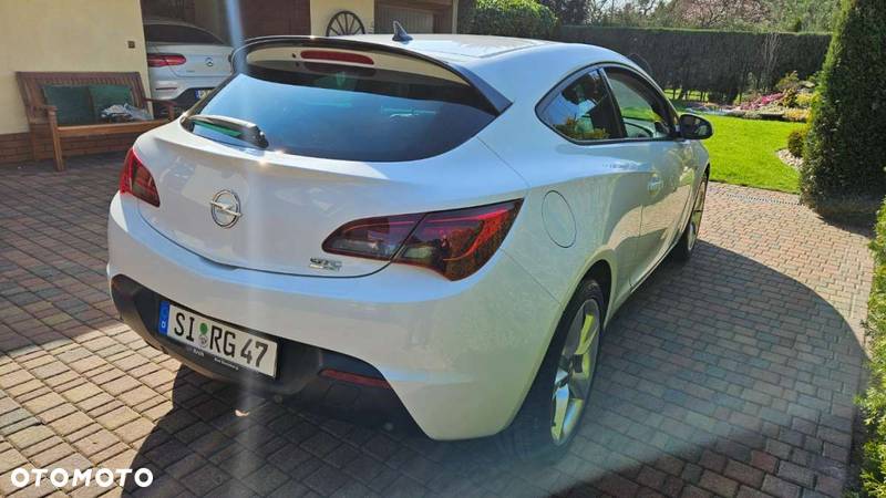 Opel Astra GTC 1.6 SIDI Turbo ecoFLEX Start/Stop Edition - 10