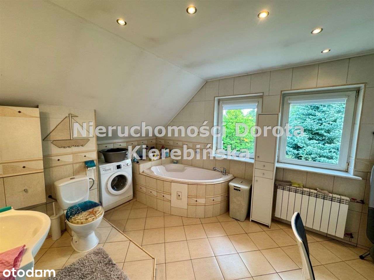 Dom w spokojnej otulinie zieleni. - Pełny obrazek: 4/20