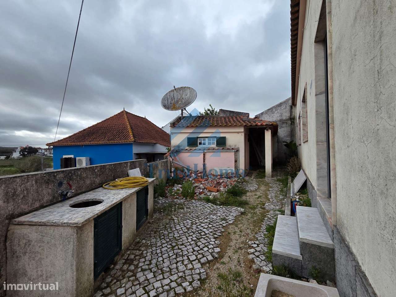 V4 para remodelação em São João da Ribeira a 13 Km de Rio Maior - Grande imagem: 5/46