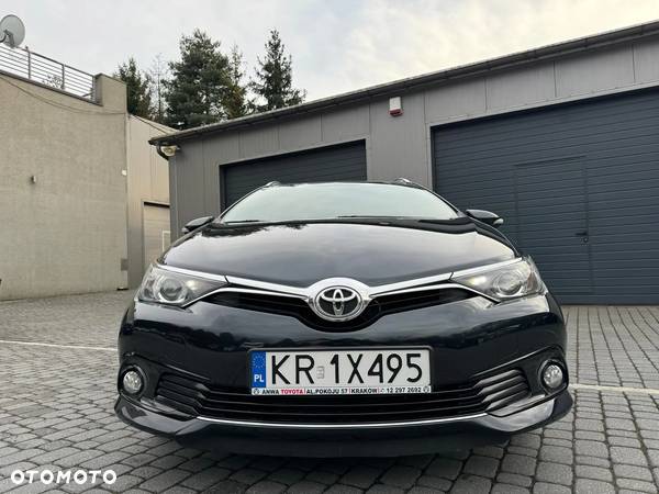 Toyota Auris 1.6 Prestige - 13