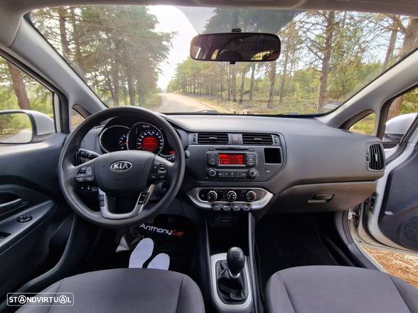 Kia Rio 1.1 CRDi LX - 7