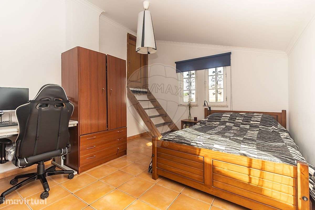 Moradia T4 para venda-30