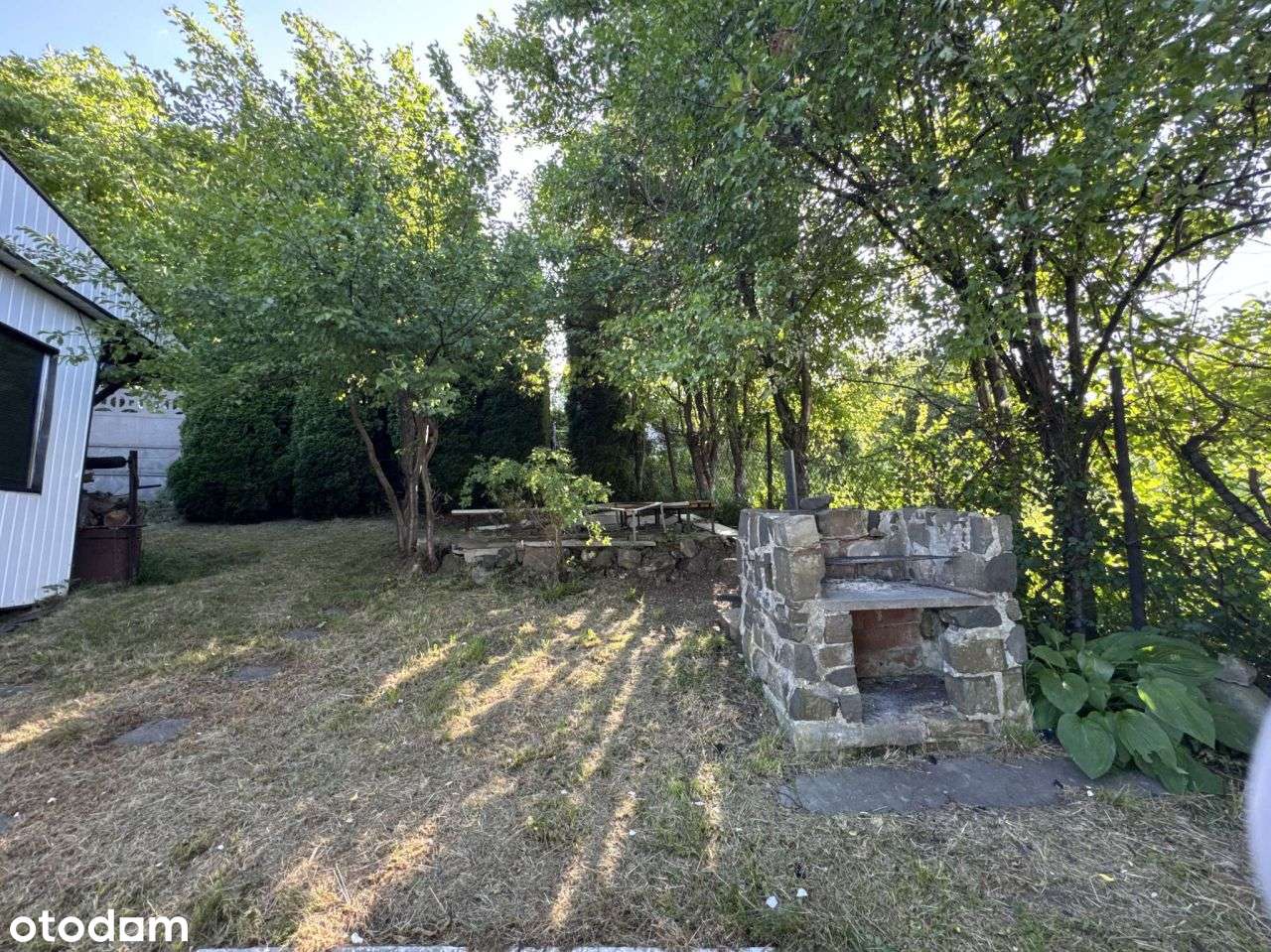 Domek letniskowy z piękną działką wśród zieleni-3