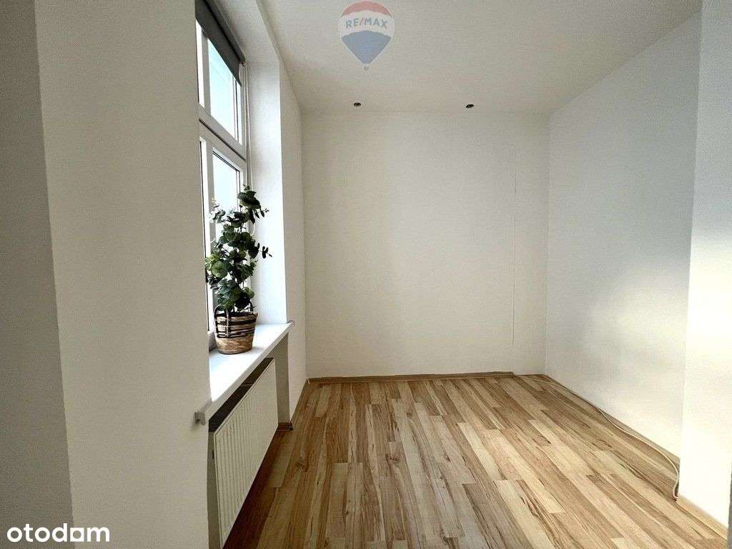 Historyczne mieszkanie w ścisłym centrum Gniezna - Pełny obrazek: 4/16