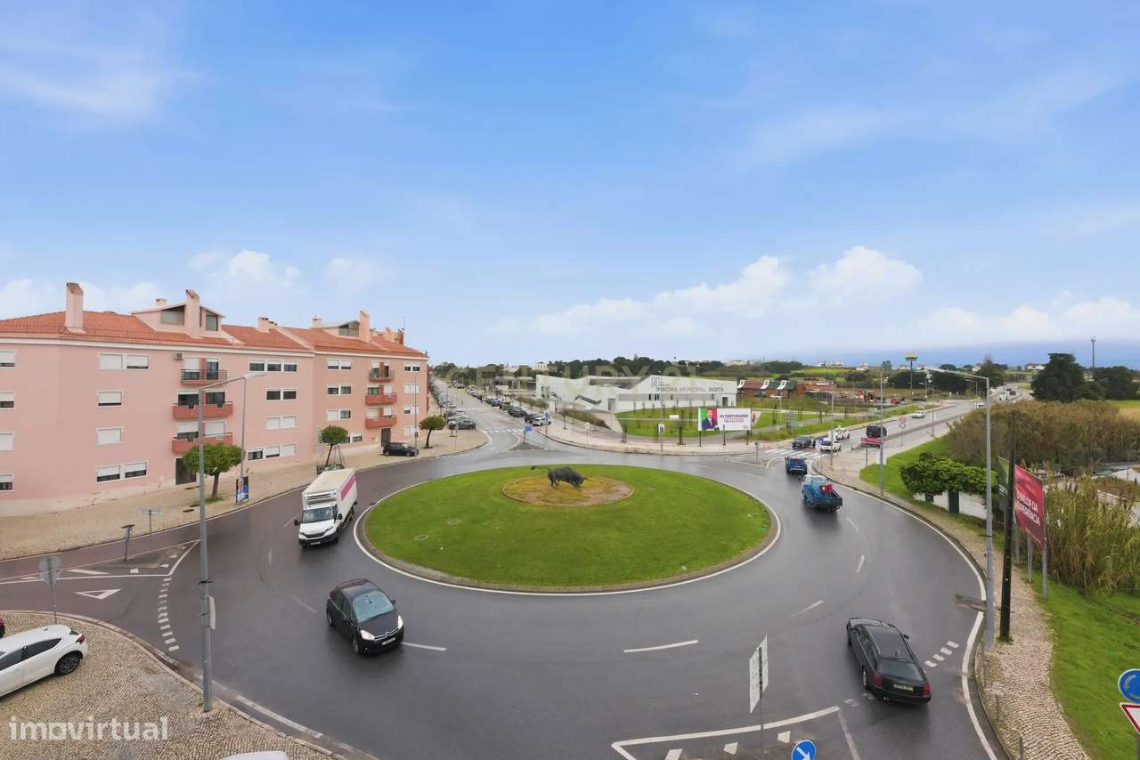 Apartamento T4 em Moita, Setúbal - Oportunidade Única!-8