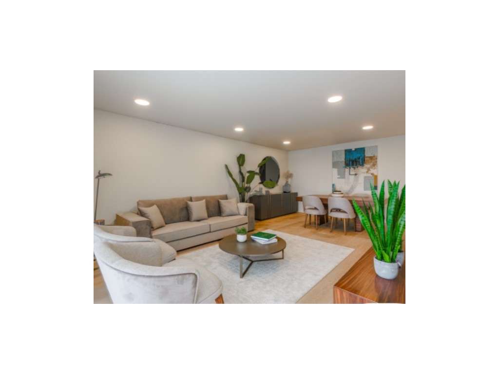 T2 Novo a Estrear com Terraço de 110 m² e Vista Deslumbrante - Grande imagem: 2/15