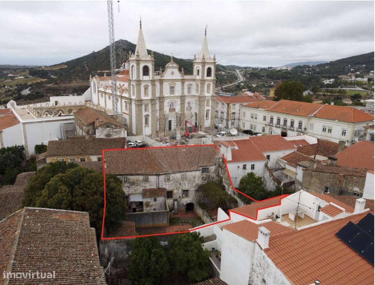 Solar dos Marqueses da Graciosa
Idanha-a-Nova - Grande imagem: 4/9