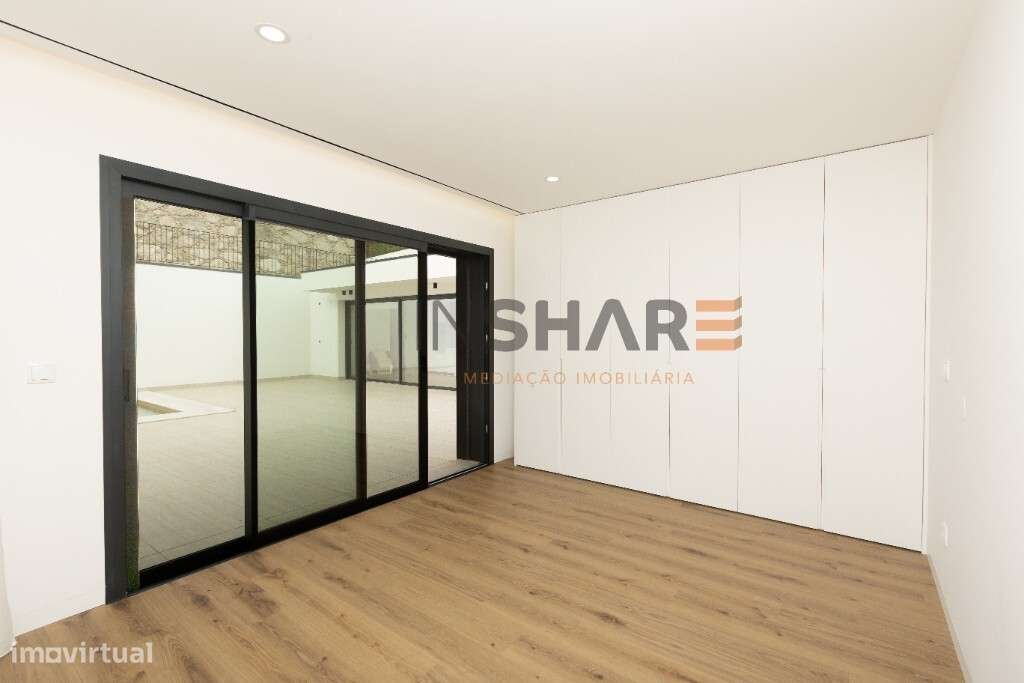 Moradia Individual T4 - Nevogilde - Vila Verde - Braga-38