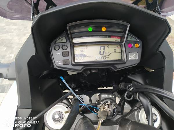 Honda VFR - 10