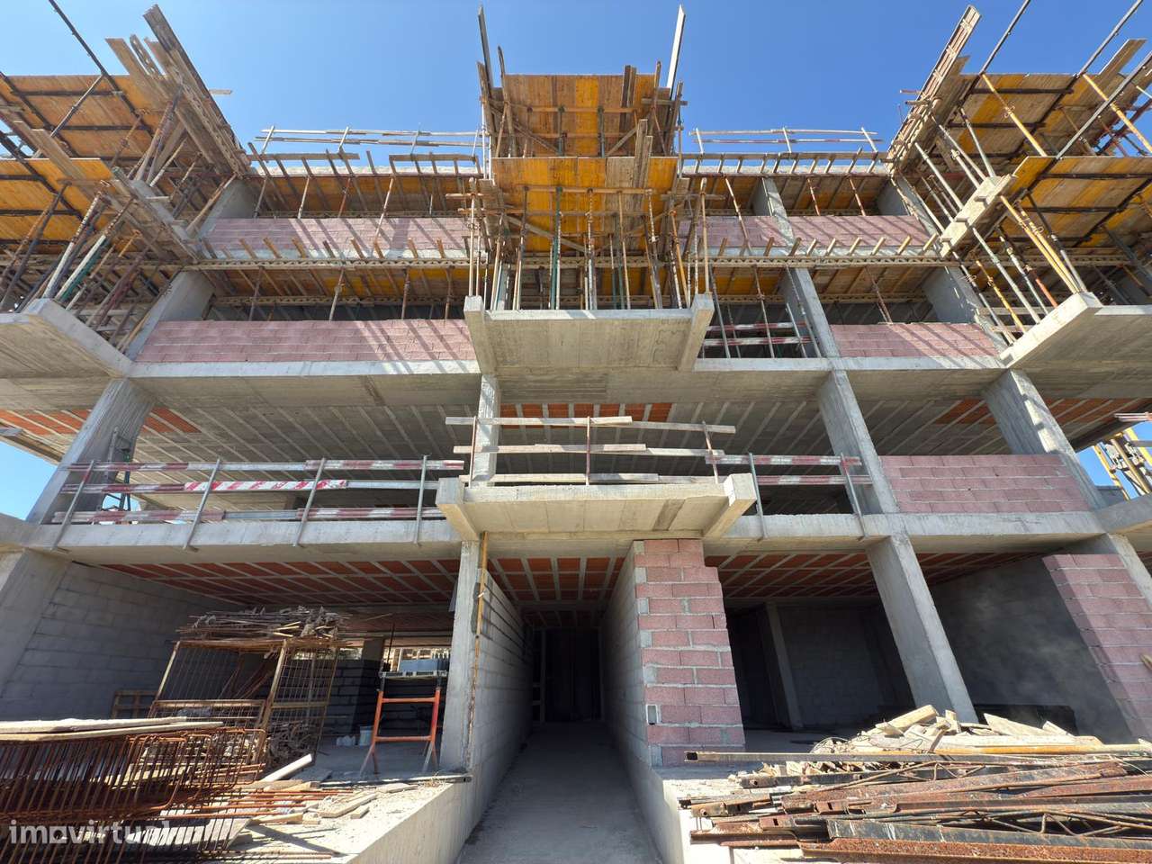 Apartamento T3 Novo em Ferreiros – Amares-6