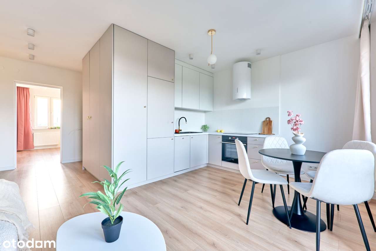 Mieszkanie 4-pokojowe PO GENERALNYM REMONCIE winda,  miejsce postojowe-4