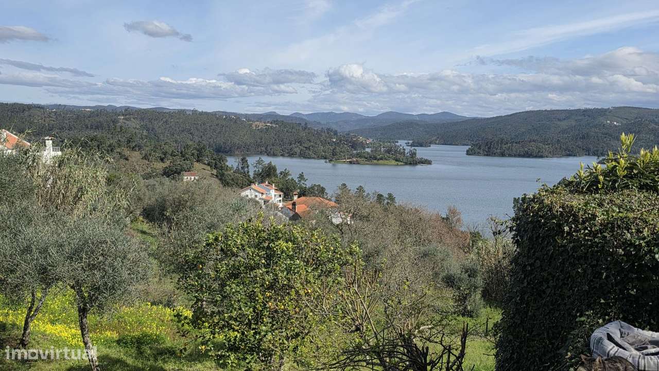 Moradia com vista magnífica para o Rio Zêzere, perto da Serra de Tom-6