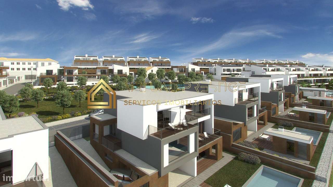 Moradia em Banda T4+1 - Pera - Nova - Garagem-9