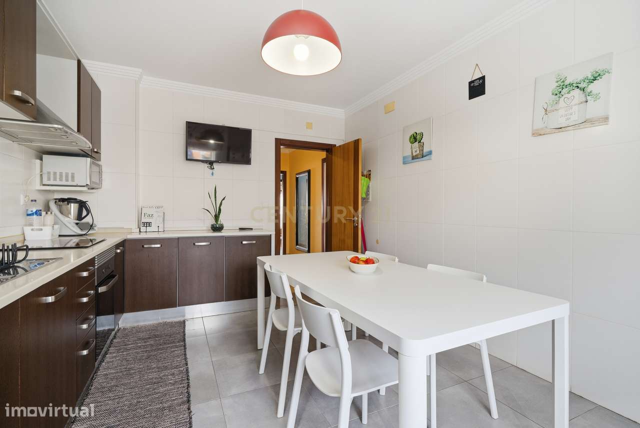 Apartamento T3 com terraço e churrasqueira – Merceana, Alenquer-7