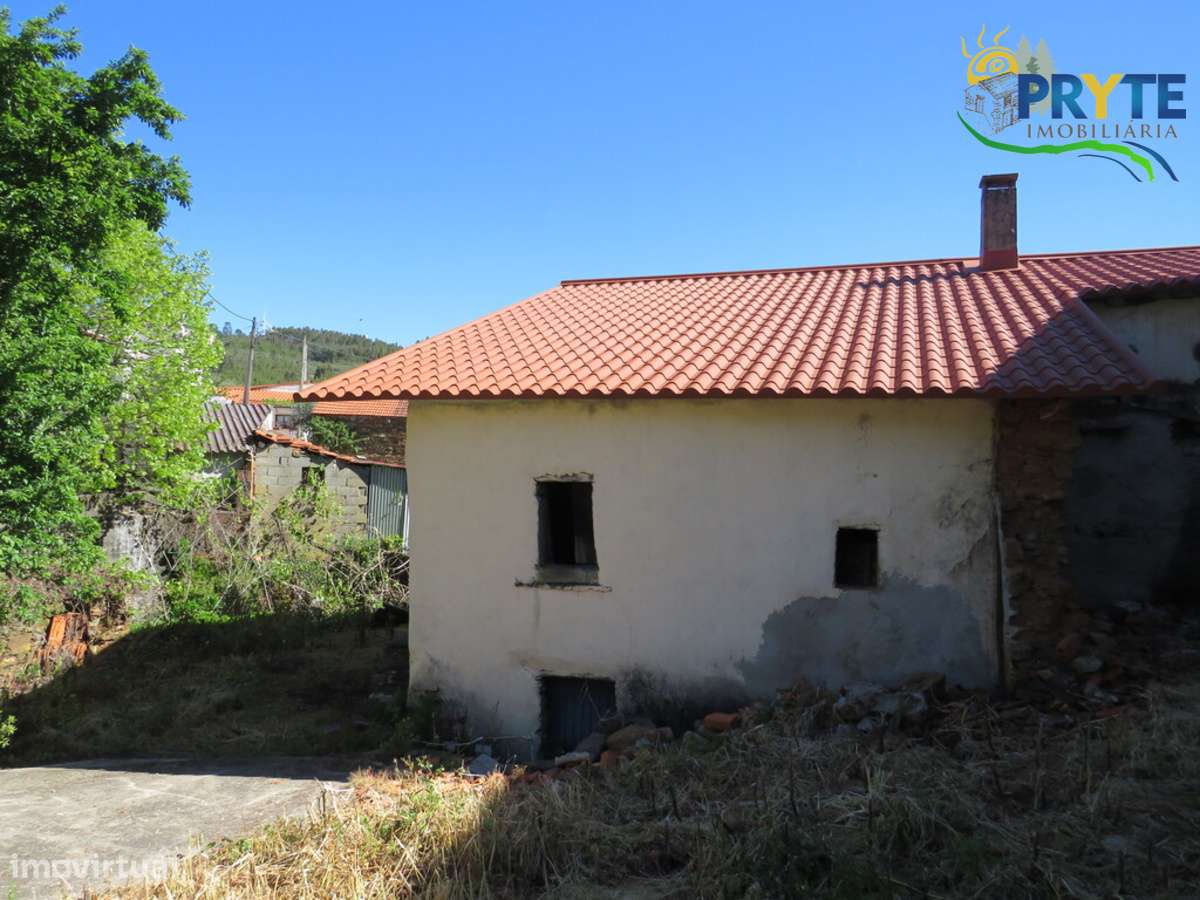Duas moradias com potencial no Braçal – Proença-a-Nova-10