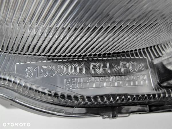 FIAT 500 2016 2017 2018 2019 2020 reflektor OE - 11