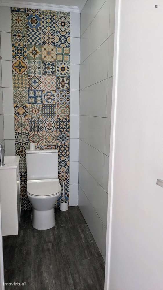 Quarto - localizado em Amadora Lisbon - Grande imagem: 4/10