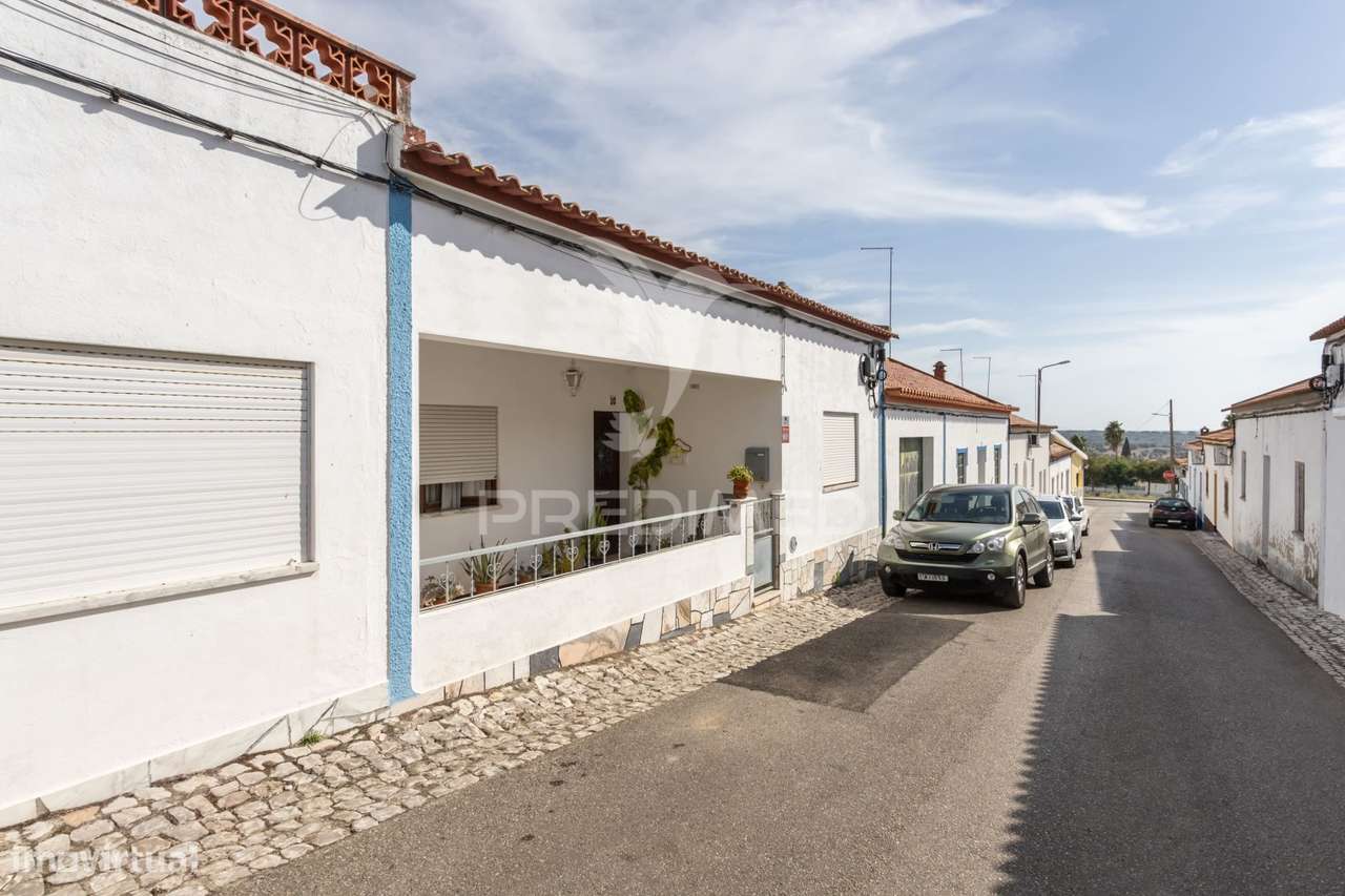 EXCELENTE MORADIA - TORRÃO DO ALENTEJO - Grande imagem: 4/35