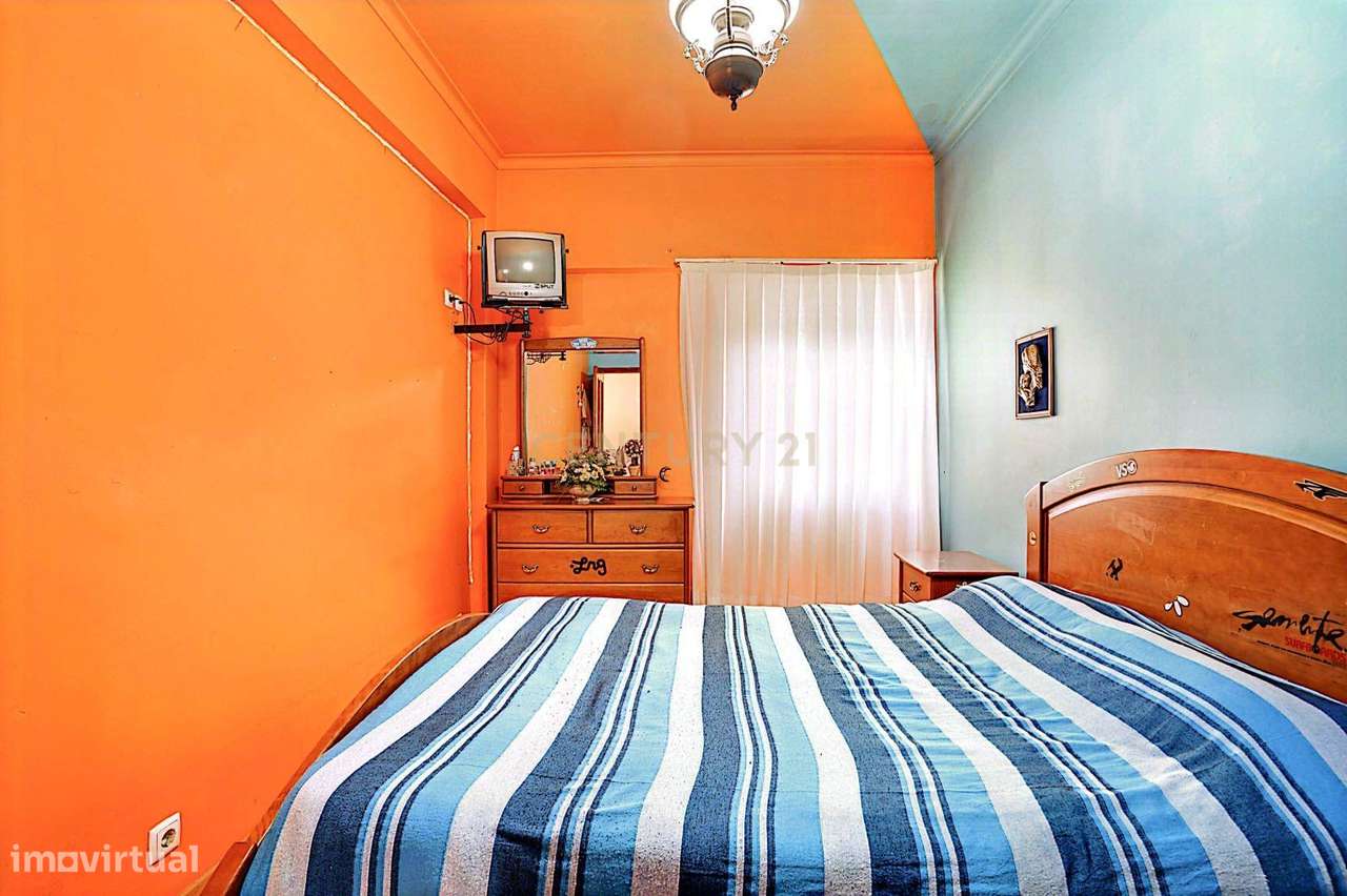 Apartamento T3 convertido em T2 em Linda-A-Velha - excelente localizaç-15