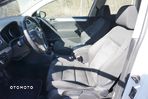 Volkswagen Golf 2.0 TDI DPF Highline - 16