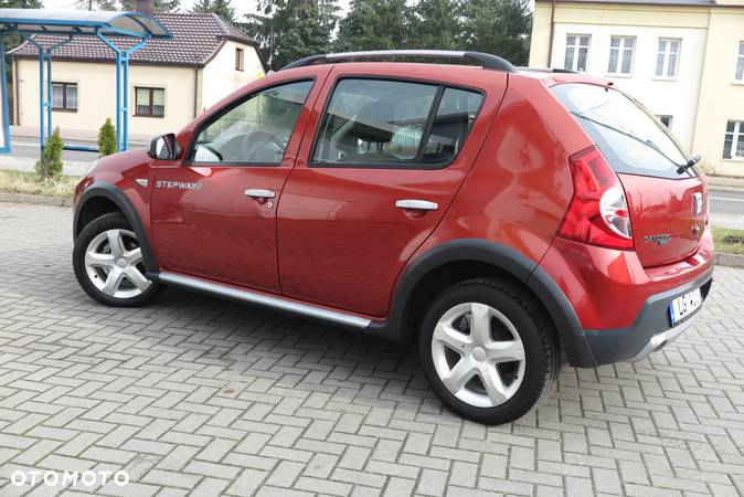 Dacia Sandero Stepway 1.6 - 15